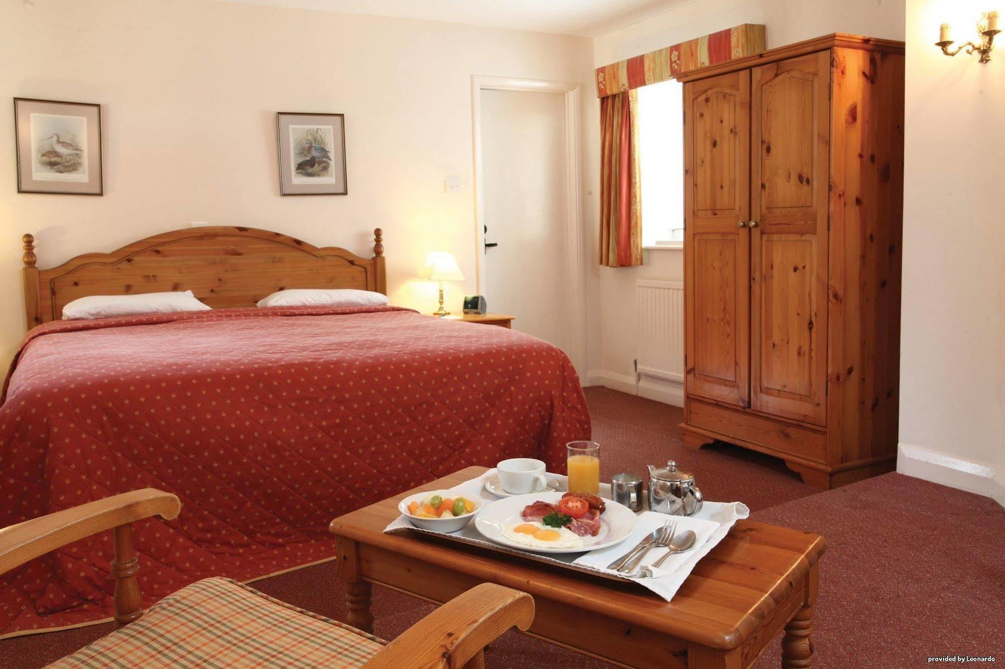 The Jersey Arms, Sure Collection By Best Western Bicester Room photo